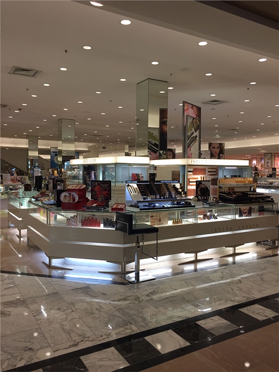 化妆品展柜 化妆品展柜