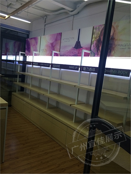 展柜 展柜