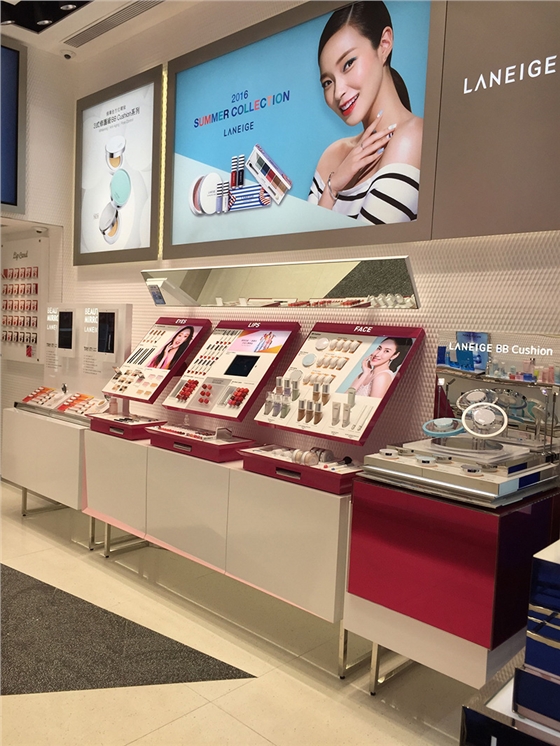 化妆品展柜 化妆品展柜
