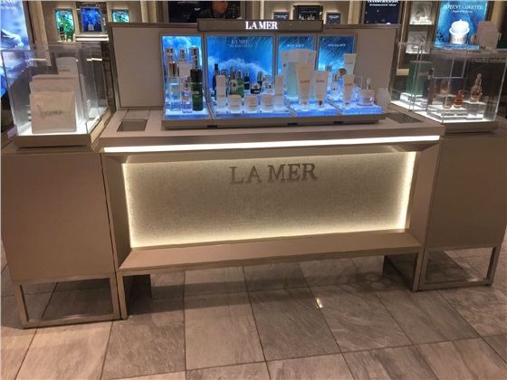 化妆品展柜 化妆品展柜