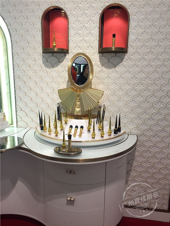 高端化妆品展柜 高端化妆品展柜