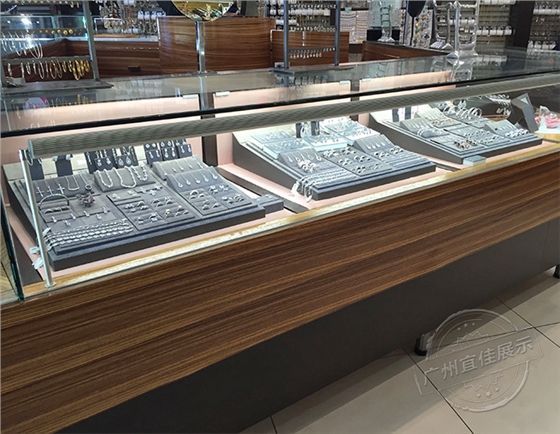 广州哪里有珠宝展柜 广州哪里有珠宝展柜