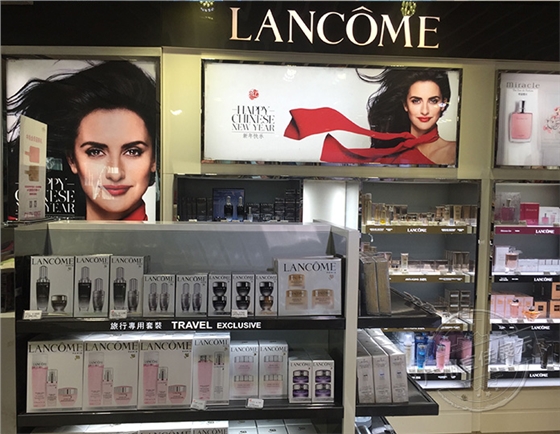 化妆品展柜制造厂 化妆品展柜制造厂