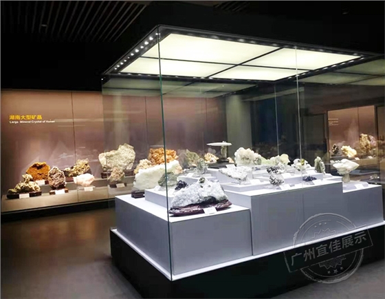 深圳博物馆展柜厂 深圳博物馆展柜厂