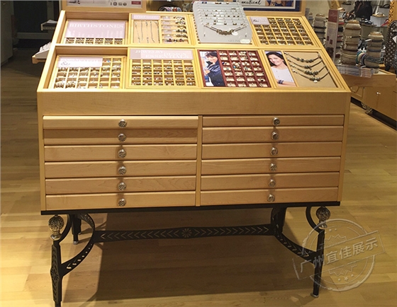 珠宝展柜选哪家 珠宝展柜选哪家