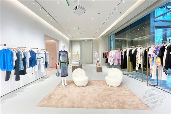 服装店展架展柜 服装店展架展柜
